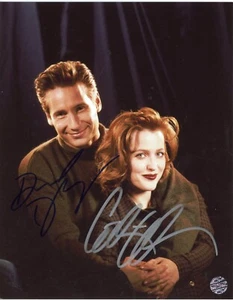 David Duchovny & Gillian Anderson (X FILES)- Hand Signed Photograph - Picture 1 of 1