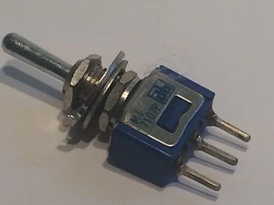 AB MINI TOGGLE SWITCH 1 WAY SPRUNG BIAS MOMENTARY RETURN CENTER OFF fbb15a17 - Picture 1 of 1