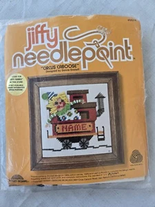 Kit de Colección Jiffy Needlepoint "Circus Caboose" #5574 - Sunset Designs Nuevo de Lote Antiguo 1980 - Imagen 1 de 3