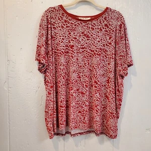 Free People We The Free Teddy Velvet Leopard Burnout Tee Raspberry Red Size L - Picture 1 of 9
