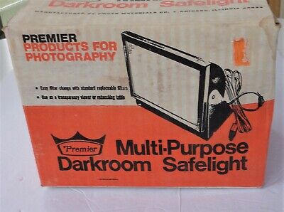 Vintage Mint In Box Premier Multi-Purpose Darkroom Safelight Model 57 USA Amber • 45.11€