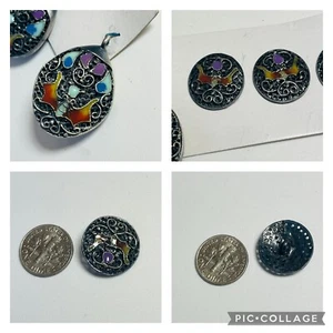 2 Packs Crest Antiqued Black 5 Shank Buttons and 2 Charms New - Picture 1 of 16