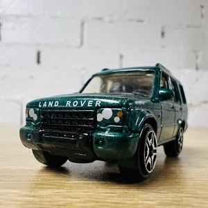 Land Rover Discovery Dark Green 2004 1:64 1/64 Diecast Model Car - Picture 1 of 15