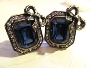 Heidi Daus Blu Glass Octagon Stone Ribbon Detail Swarovski Crystal Clip Earrings - Picture 1 of 5