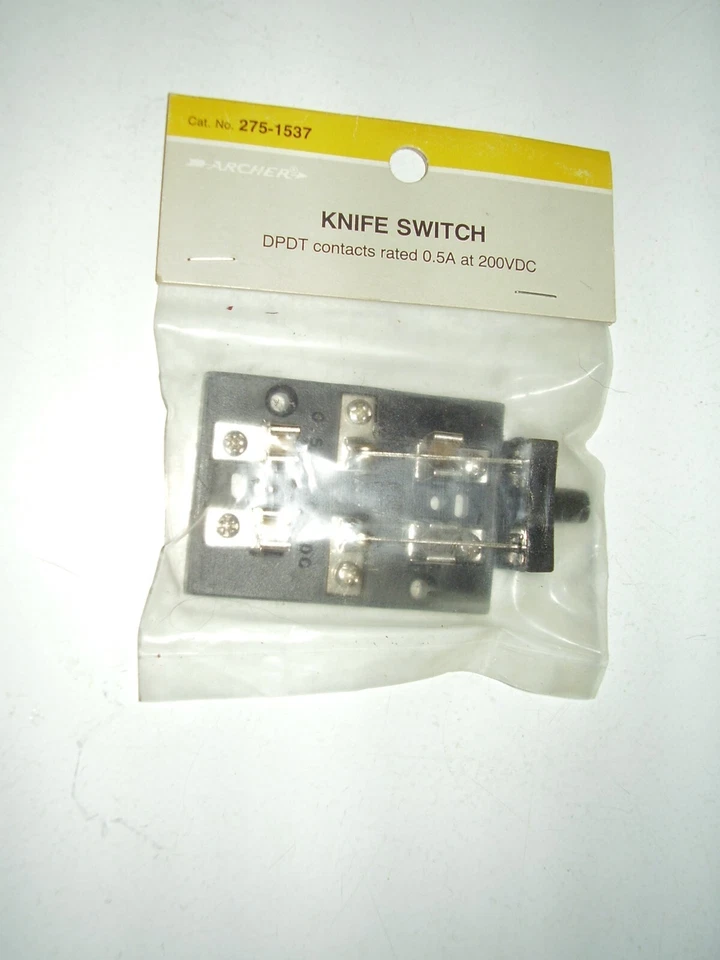DPDT Knife Switch 0.5a at 200vdc RadioShack 275-1537