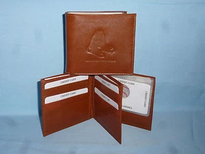 Portafoglio BOSTON RED SOX in pelle BiFold NUOVO marrone 4+ - Foto 1 di 5