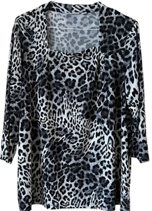 Susan Graver Liquid Knit 3/4 Sleeve  Animal Print Top Square Neck Size 1X - Picture 1 of 9