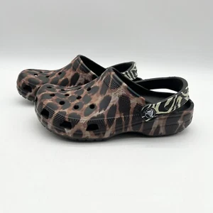 Crocs Classic Bistro Animal Remix Clogs Animal Print Slip-on Comfort Size 6 - Picture 1 of 7