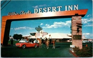 1960s NV Postcard Wilbur Clarks Desert Inn Las Vegas Horses Old Cars Sign - Picture 1 of 2