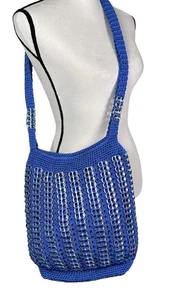 Umhängetasche blau silber handgefertigt recycelt Dosenlaschen Reißverschluss 12” x 12” - Bild 1 von 13