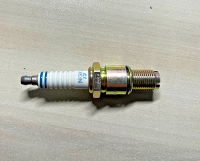 1 Each , NGK BUR9EQ  Stock # 5483 SPARK PLUG - Image 1 of 4