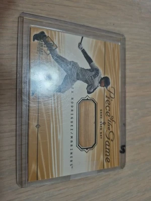 2001 SP Game Bat Edition Piece of the Game Alex Rodriguez #AR - Image 1 of 3
