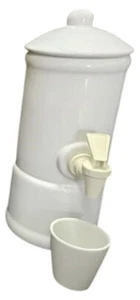 Único y práctico dispensador de enjuague bucal de porcelana para baño con taza, nuevo sin caja - Imagen 1 de 4