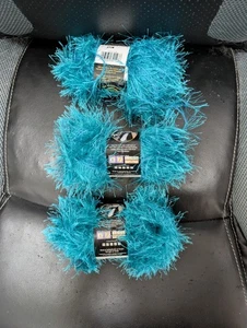 (3) Löwenmarke Garn Spaß Fell #v148 türkis 1,75 Unzen jede Menge 3, Farbstoff Posten 6126 - Bild 1 von 1