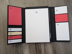 CHANEL LA COLLECTION Juego de Notas Adhesivas y Lápices 2024 Edición Limitada Novedad Regalo - Imagen 1 de 6