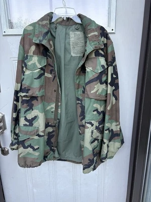 Casaco camuflado exército dos EUA campo clima frio floresta com, comprimento médio - Imagem 1 de 4