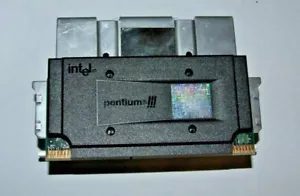 INTEL CPU SL4BV PENTIUM III 866MHz SLOT 1 256KB + HEATSINK *TESTED / WORKING* - Picture 1 of 2