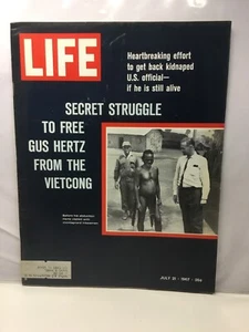 Life - July 21, 1967 Secret Struggle To Free Gus Hertz From The Vietcong - Bild 1 von 1