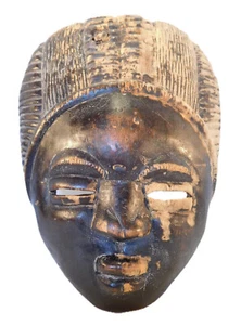 Maschera vintage africana intagliata Chokwe Pwo donna antenato - Foto 1 di 9