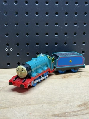 Thomas & Friends Trackmaster Motorizado Gordon Tomy Connected Tender Car 2001 Foto 1 de 4