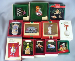 12 VINTAGE HALLMARK KEEPSAKE CHRISTMAS ORNAMENTS 1981-2006 CLIPON SOUND/LIGHT - Photo 1/18