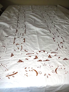 White Cotton large cut work and embroidery  Beautiful - Picture 1 of 8
