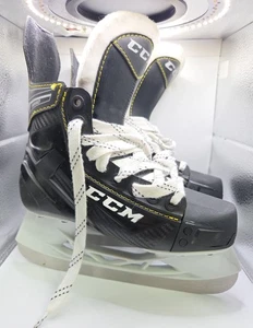 CCM Super Tacks 9350 US Size 3 D  Junior Great shape  - Bild 1 von 4