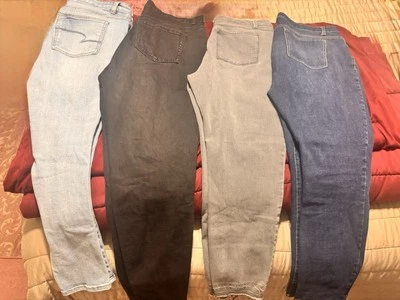 Women’s 5 Piece Lot Size 16 Pants, EUC!! - Image 1 of 4