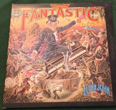 ELTON JOHN Captain Fantastic  - 1975 Vinyl LP - MCA 2142  w/2 Books/Poster EX/NM - Image 1 of 4