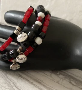 SJC Charm Peace Laugh Believe Black Onyx White Glass bead bracelet Set - Picture 1 of 4