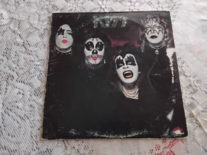 KISS. SELF TITLED. - Bild 1 von 6