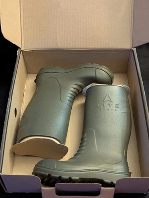 Botas Lite Niños Clásicas 100% Impermeables Talla 13. Solo 7 onzas por bota. Foto 1 de 4