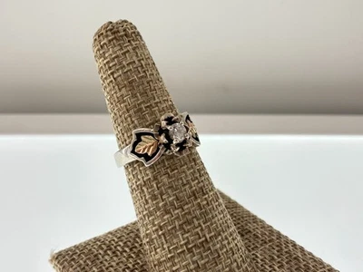 Anillo Black Hills Oro Multicolor 12k Plata Esterlina Flor Envejecida Circonita Piedra Foto 1 de 4