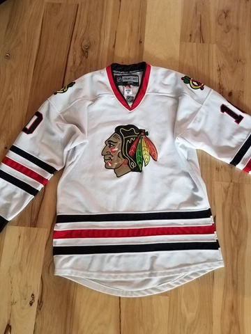 Reebok White NHL Chicago Blackhawks Patrick Sharp #10 Hockey Jersey Mens Size XL Cover