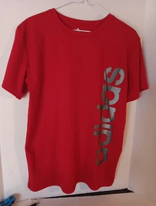 Adidas Shirt Youth Extra Large 18/20 Red Graphic Big Spell Out Logo Sport Unisex - Picture 1 of 5