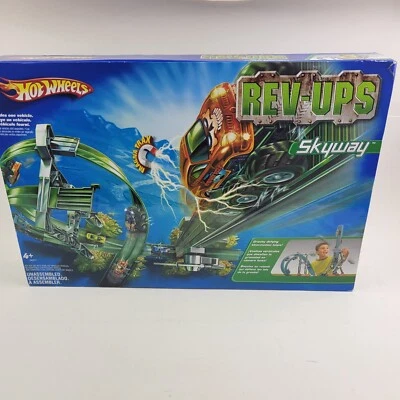 Hot wheels Skyway Rev-Ups Stunt Car Track Set - Image 1 of 4