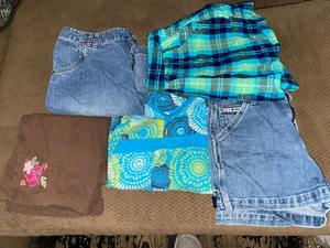 LOT of Girls Size 10/12 Shorts, Tank Top Justice, Arizona, Lei, Circo - Picture 1 of 11