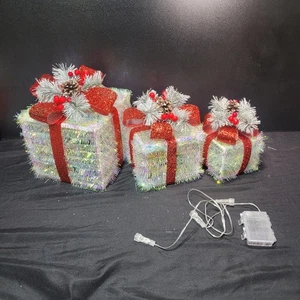 Set Of 3 Light Up Decorative Presents w/ Detachable Bows - Picture 1 of 4