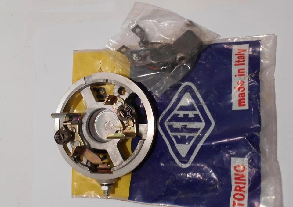 Support Dinamo Côté Collecteur pour Fiat 850 - 600D à Partir De 1966 Adaptable - Image 1 of 1