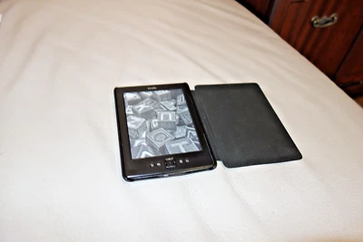 Amazon Kindle Model D01100 WiFi 4th Generation 2GB eBook Reader - Image 1 of 4