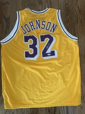 LOS ANGELES LAKERS MAGIC JOHNSON #32 SIGNED AUTOGRAPHED CUSTOM JERSEY PSA/DNA - Image 1 of 3