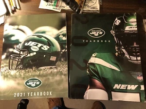 3 New York Jets Yearbooks - 2020, 2021, 2023 with Aaron Rodgers .Reduced Price!! - Picture 1 of 13