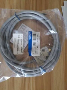 1PCS Omron D4C-1602 D4C1602 Limit Switch -New Free Ship - Picture 1 of 3