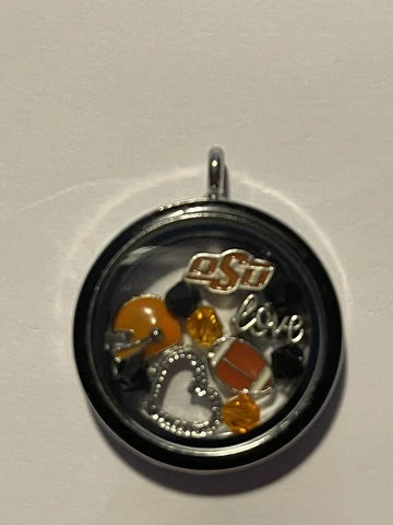 Oklahoma State Cowboys NCAA Memory Charm Locket w/ 22 IN chain NEW Cover
