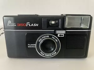 Fuji Pocket Fujica 350 Flash Black Point & Shoot 110 Film Camera Japan Unused - Picture 1 of 8