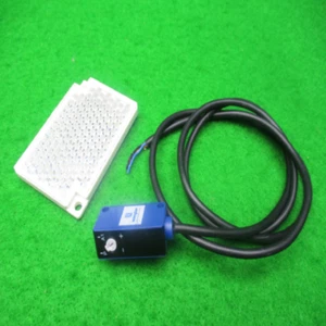 [Used] wenglor / P1KH014 / Reflex Sensor - Picture 1 of 3