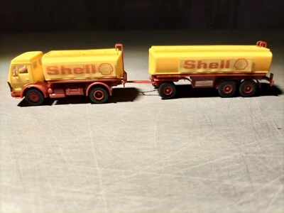 Camion Citerne MB Schell 1/87 - Photo 1/4