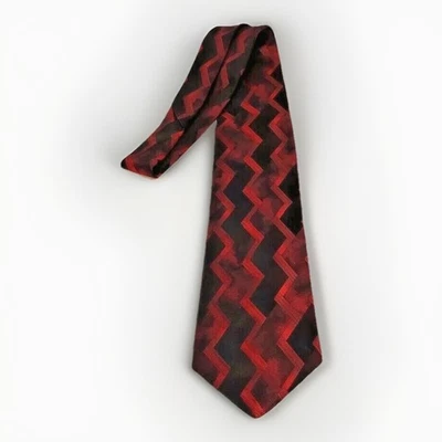 Murano Men's Necktie Italia 100% Silk Red & Black ZigZag lines Nice! - Image 1 of 4