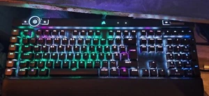 Corsair K100 RGB Gaming Tastatur - Schwarz (CH-912A01A-NA) - Bild 1 von 1