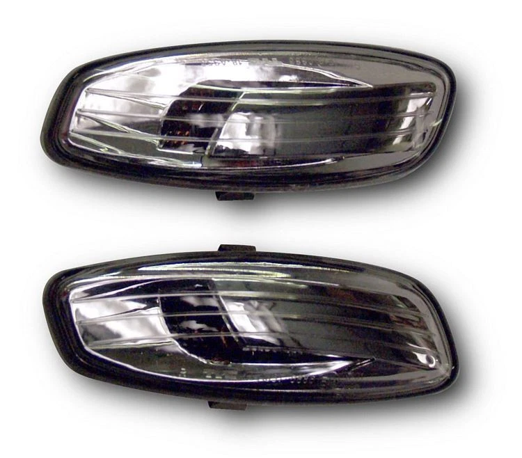 PEUGEOT RCZ 10- LUZ LATERAL REPETIDOR INDICADOR CRISTALINO Foto 1 de 1